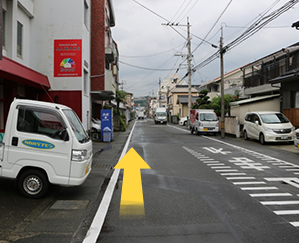 50mほど直進します。